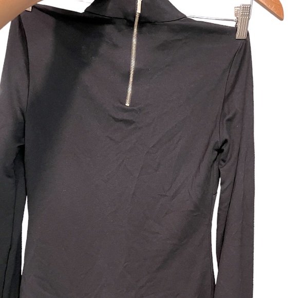 NWOT bebe long sleeve top. - Picture 4 of 6